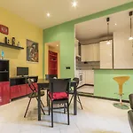 Guesthost - Pigneto Colourful